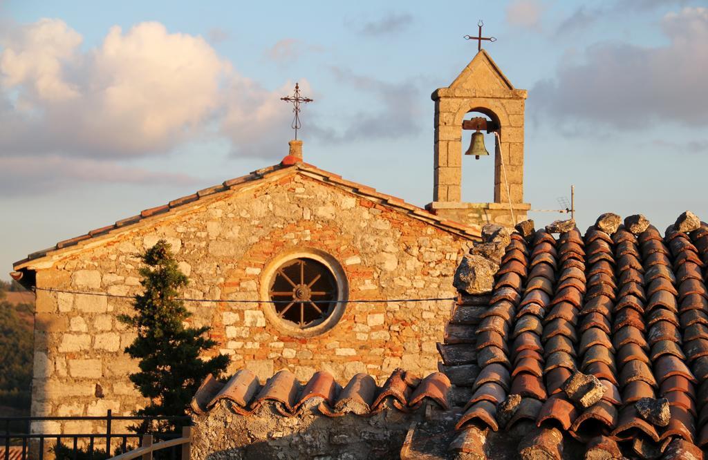 Locanda La Pieve Hotel Semproniano Exterior foto